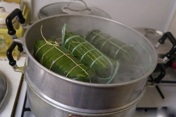 hấp chả tai heo