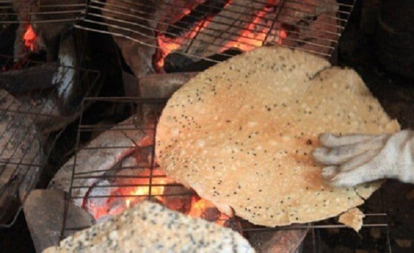 bánh tráng nước dừa tam quan