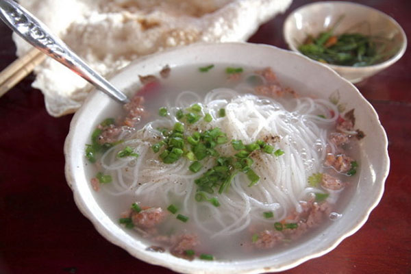 bún tôm châu âu